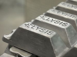 carbon-free aluminum smelting process; Stockwinners